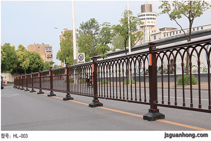 道路护栏